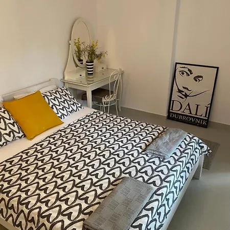 דירה House Paula *